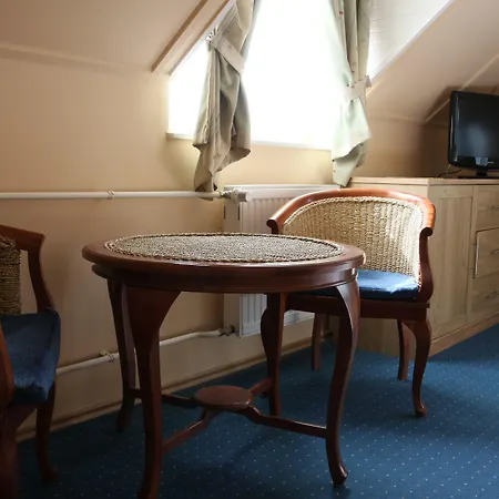 فندق Monopoly Balatonalmádi