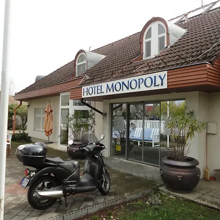 فندق Monopoly 3*